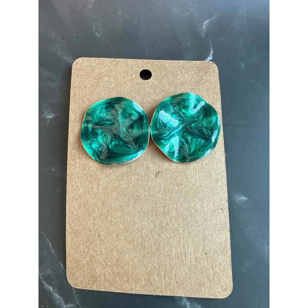 Vintage Green Swirl Enamel Wavy Round Pierced Stud Earrings 1in